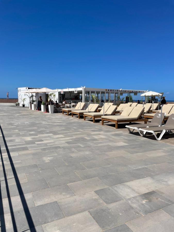 Pura Vida Aparthotel Arguineguin Exteriör bild